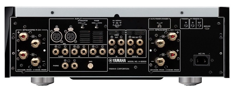 Yamaha A S2200 sau